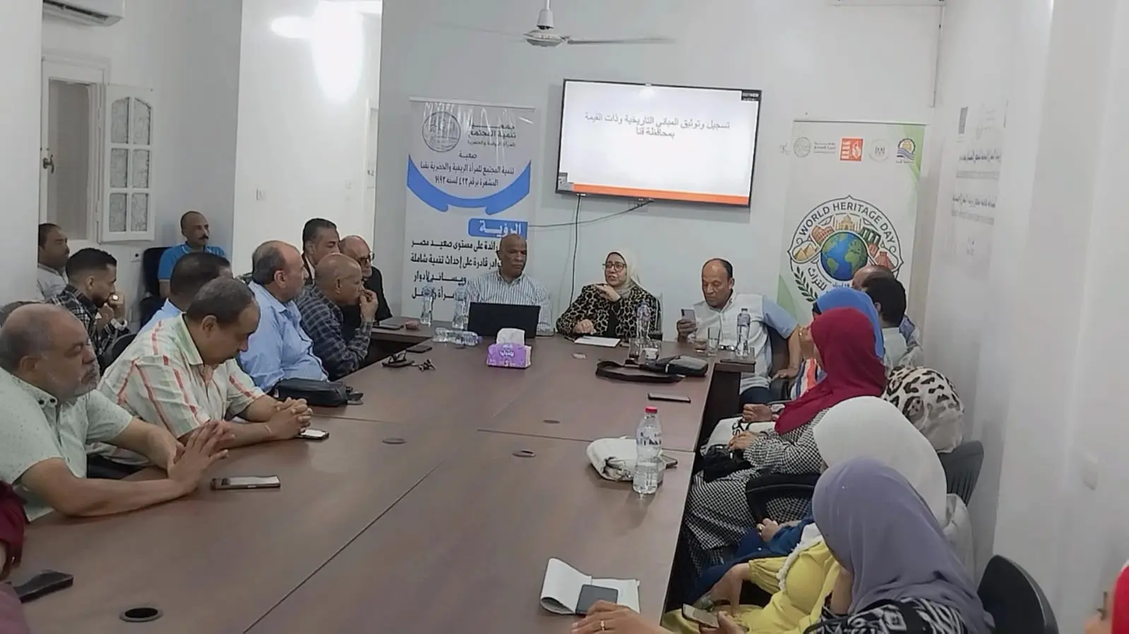 "المرأة الريفية" بقنا تحتضن ندوة حول التراث وتوصي بحماية المباني التاريخية - 1000566809