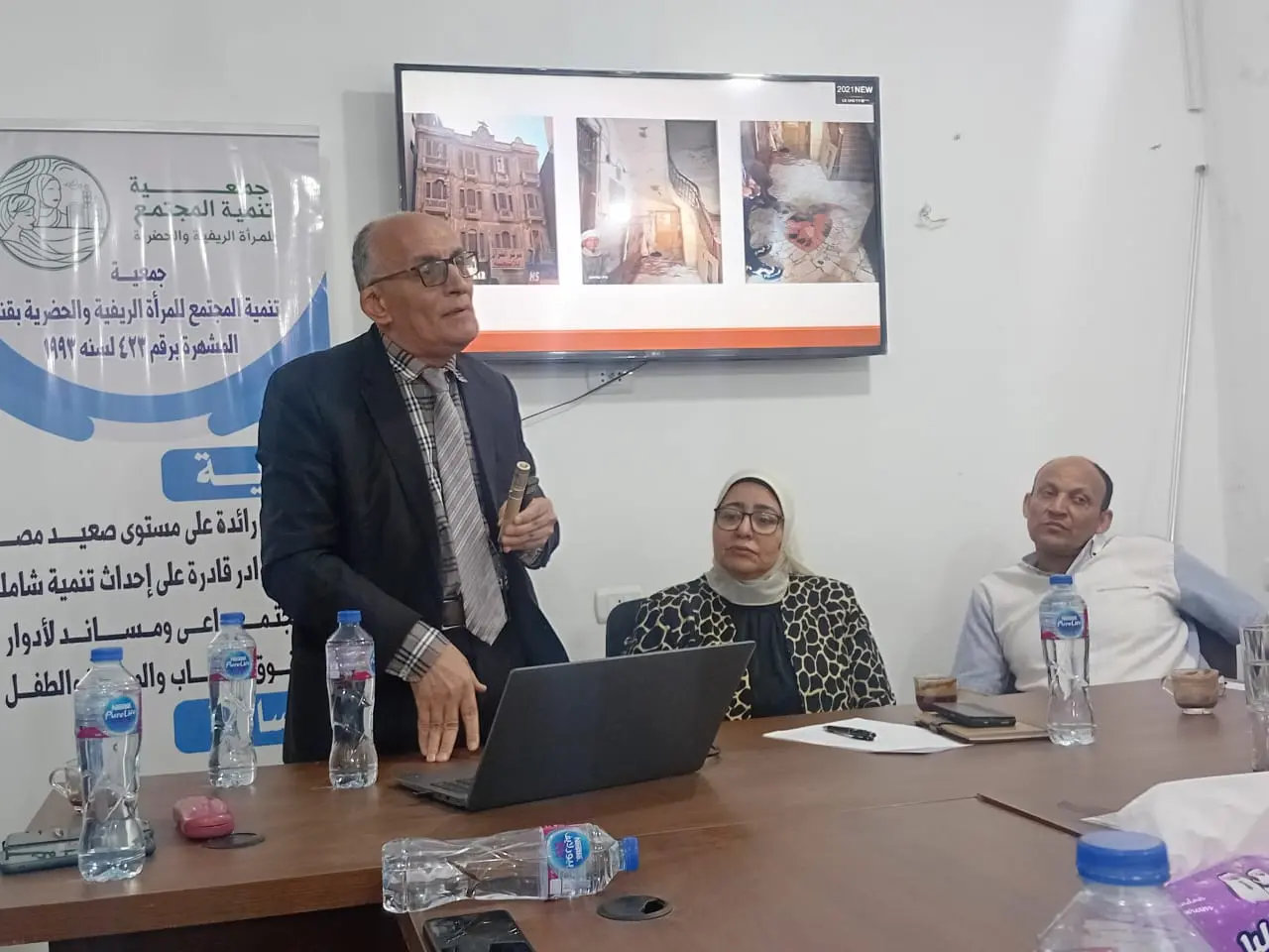 "المرأة الريفية" بقنا تحتضن ندوة حول التراث وتوصي بحماية المباني التاريخية - 1000566820 1