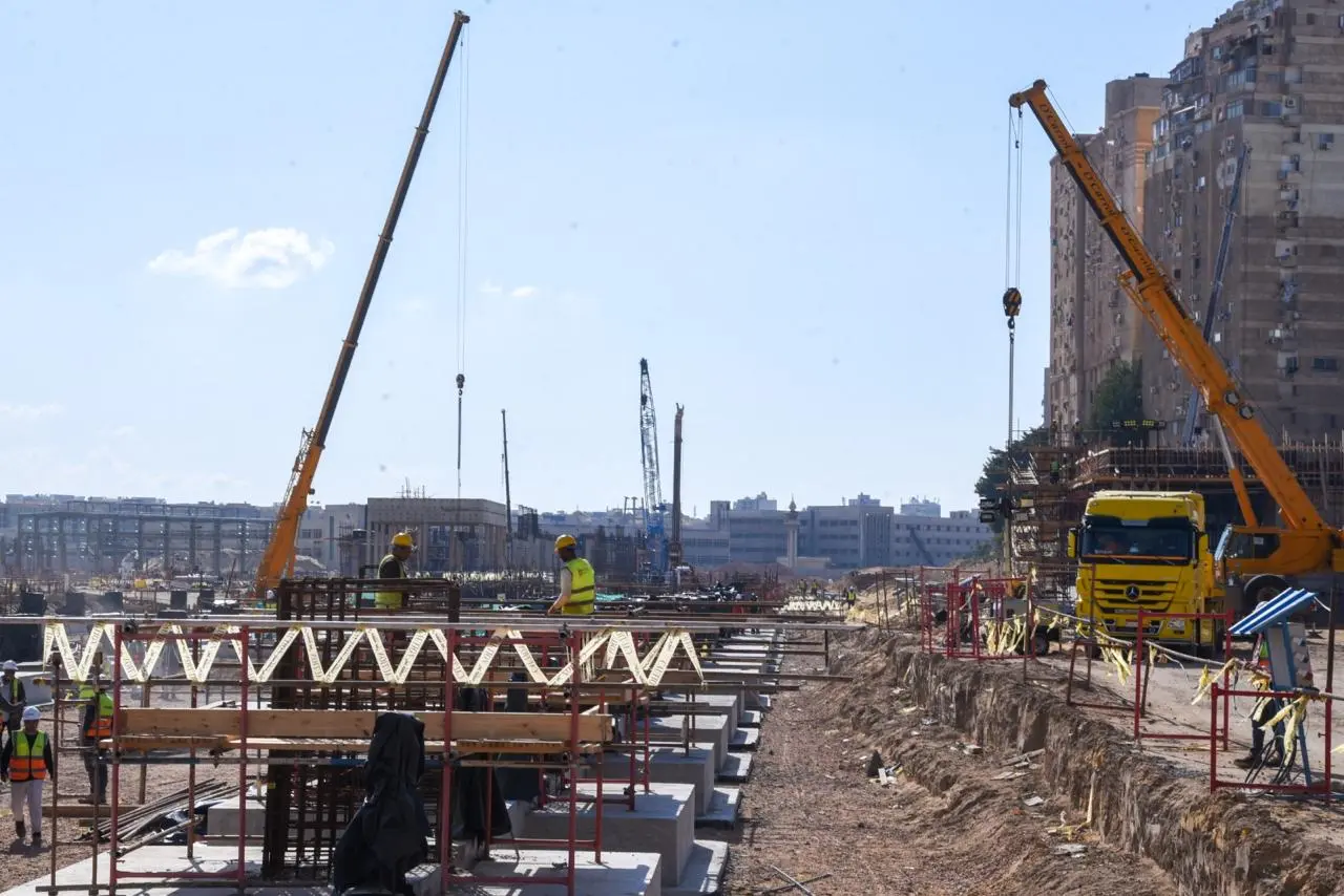 مترو الإسكندرية الجديد.. نقلة نوعية في النقل الأخضر بطاقة 60 ألف راكب ساعة - 1000567138