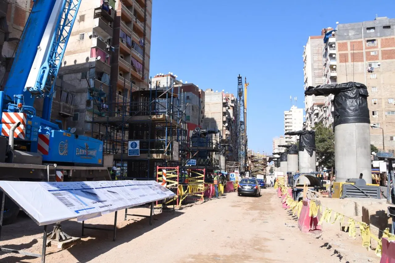 مترو الإسكندرية الجديد.. نقلة نوعية في النقل الأخضر بطاقة 60 ألف راكب ساعة - 1000567145
