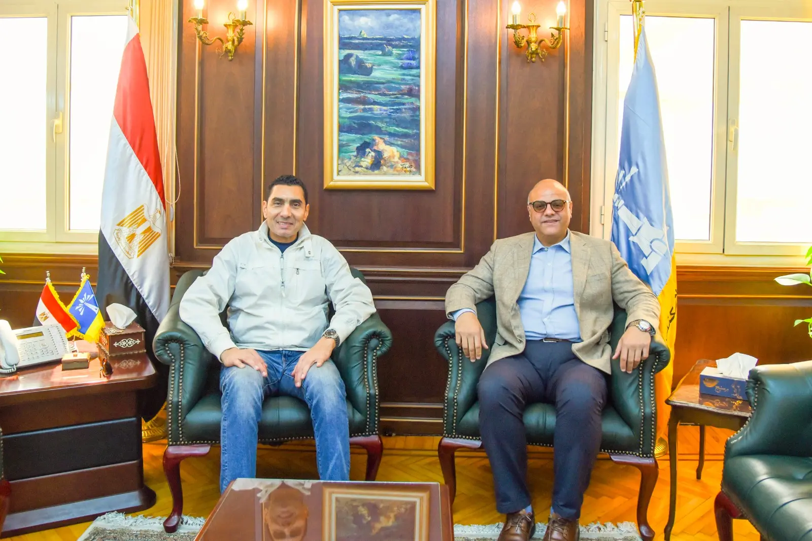 وزير الشباب والرياضة يلتقي محافظ الإسكندرية بالديوان العام