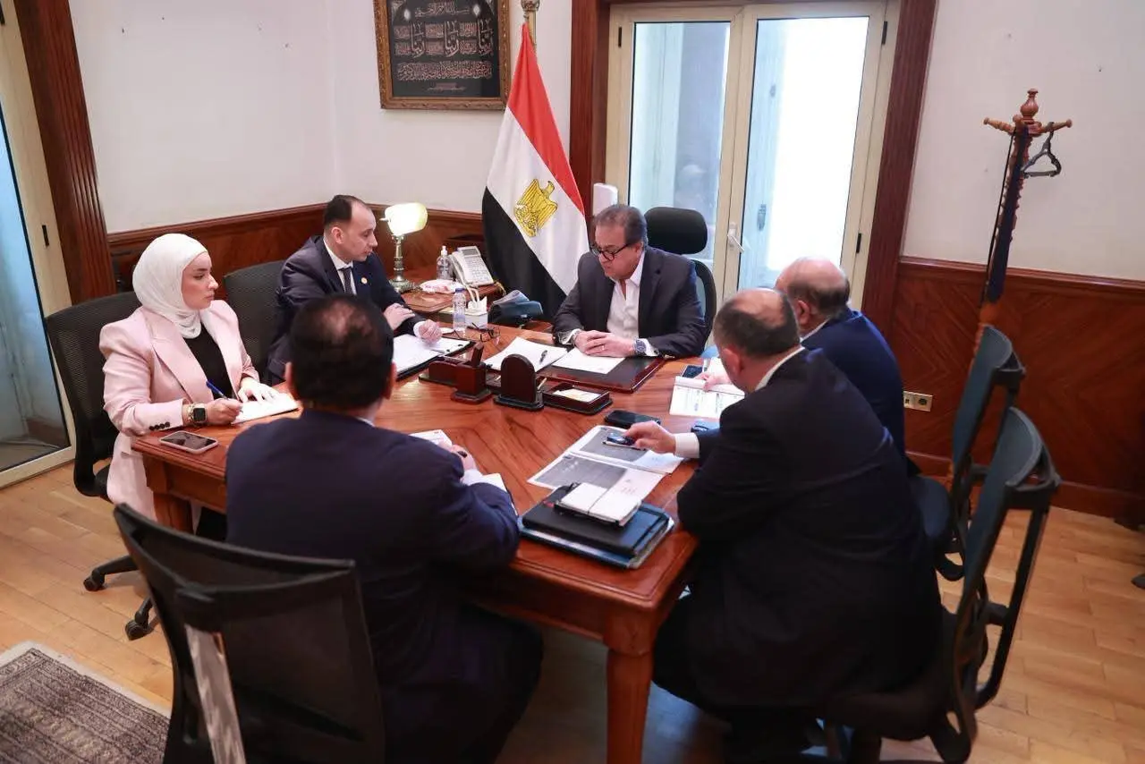 وزير الصحة يتابع أعمال اللجنة العليا للمسؤولية الطبية وسلامة المريض - 1000567521