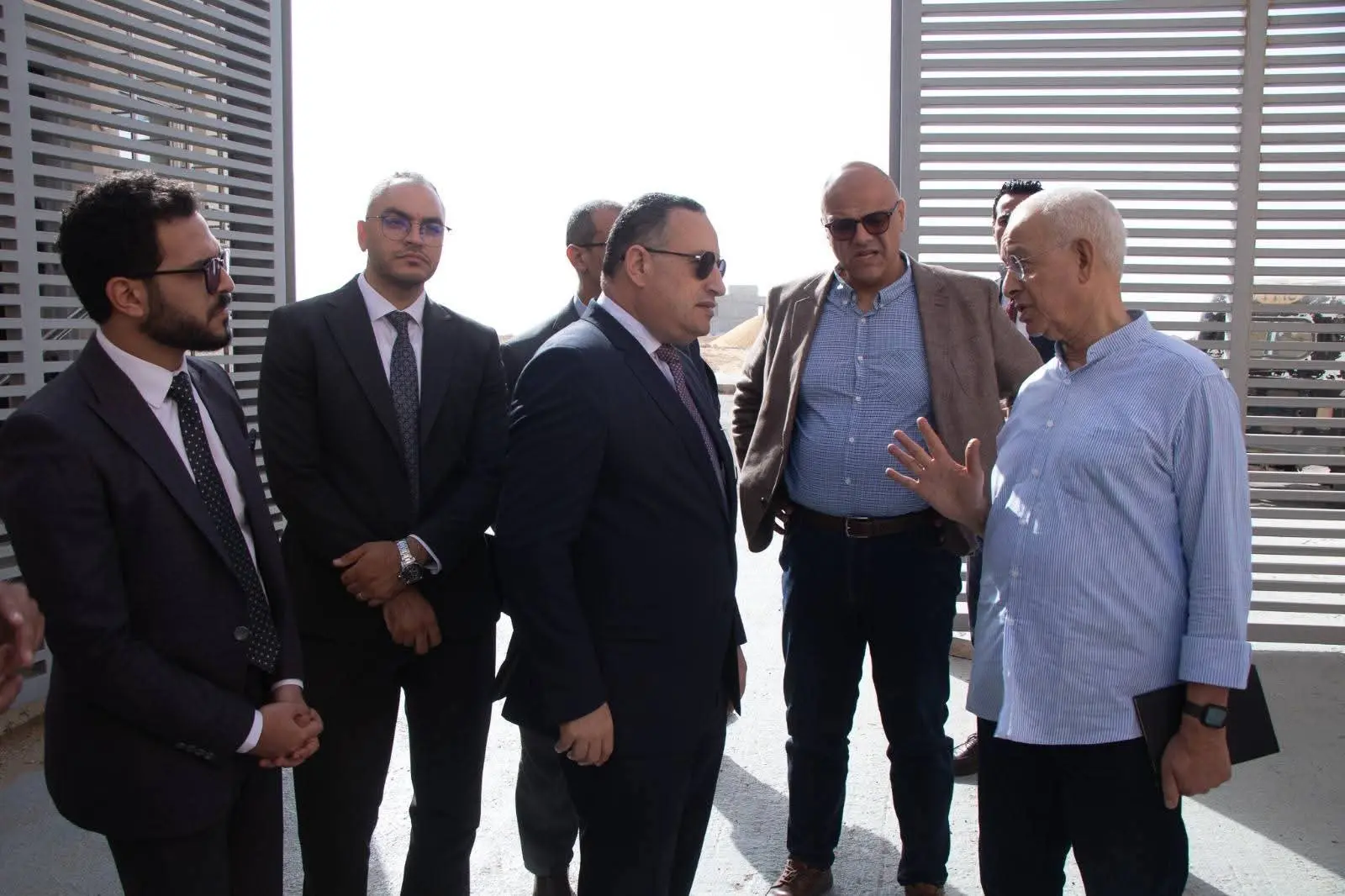 “قنصوة” يتفقد الحرم الجديد لجامعة سنجور بمدينة برج العرب - 1000567541