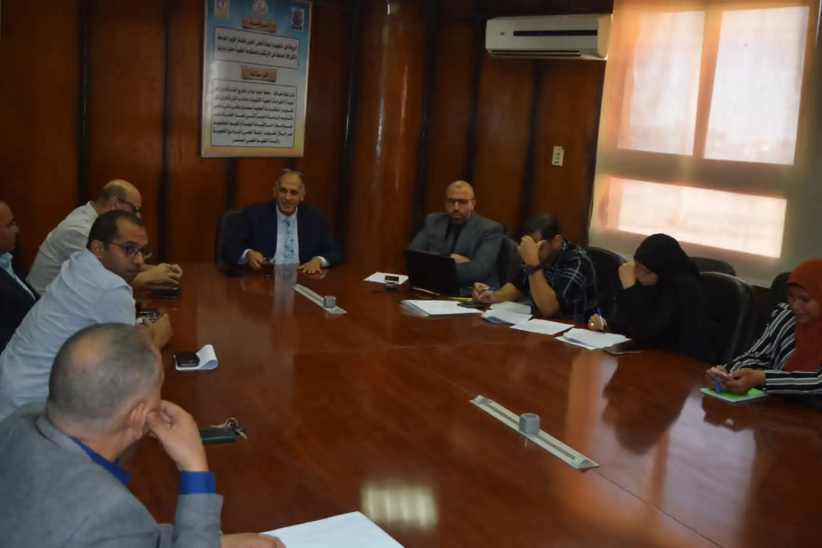 حزمة قرارات جديدة بمستشفيات قنا الجامعية لتحسين الخدمة الصحية - 1000567789