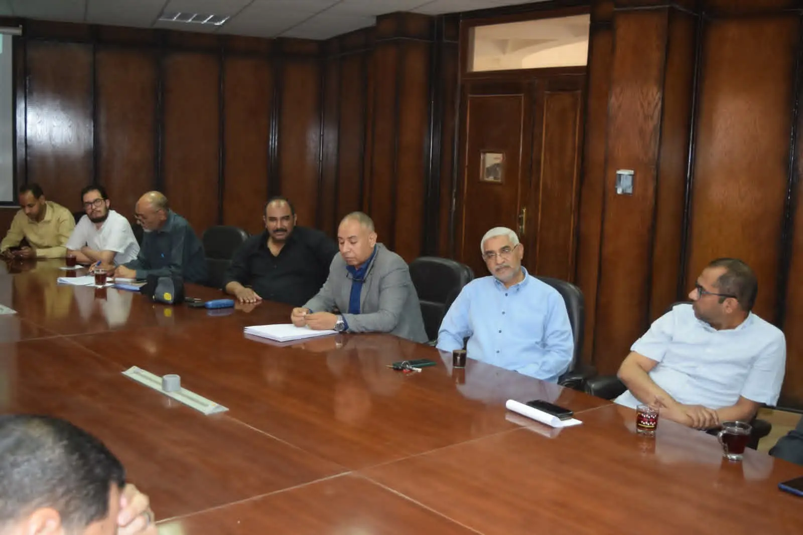 حزمة قرارات جديدة بمستشفيات قنا الجامعية لتحسين الخدمة الصحية - 1000567791