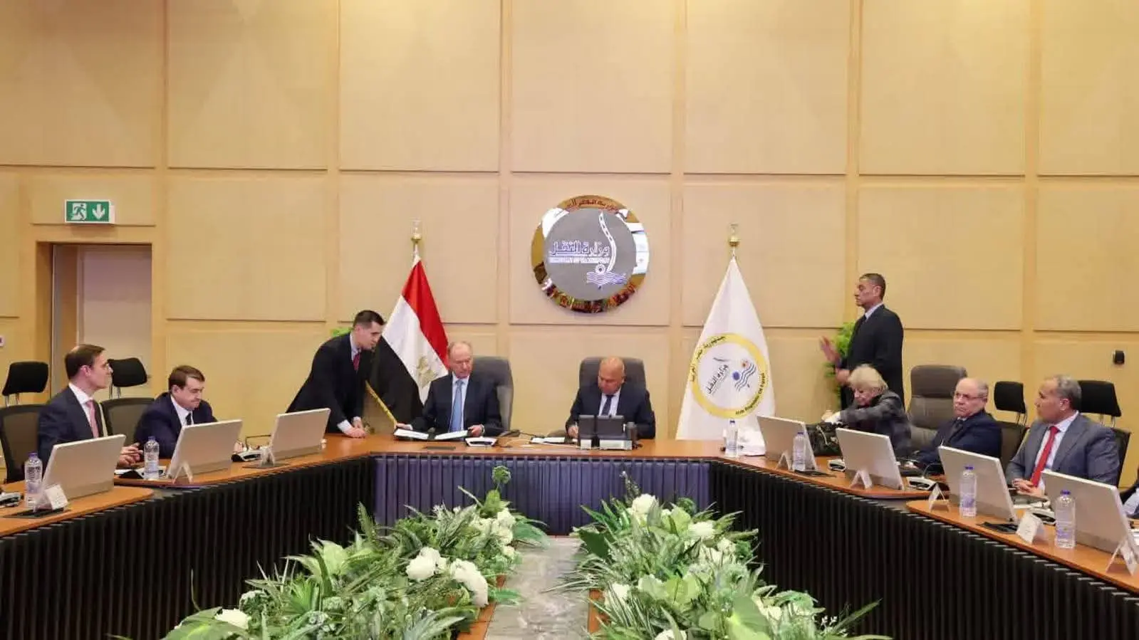 مصر وروسيا توقعان مذكرة تفاهم لتعزيز التعاون في النقل البحري التجاري - 1000569622