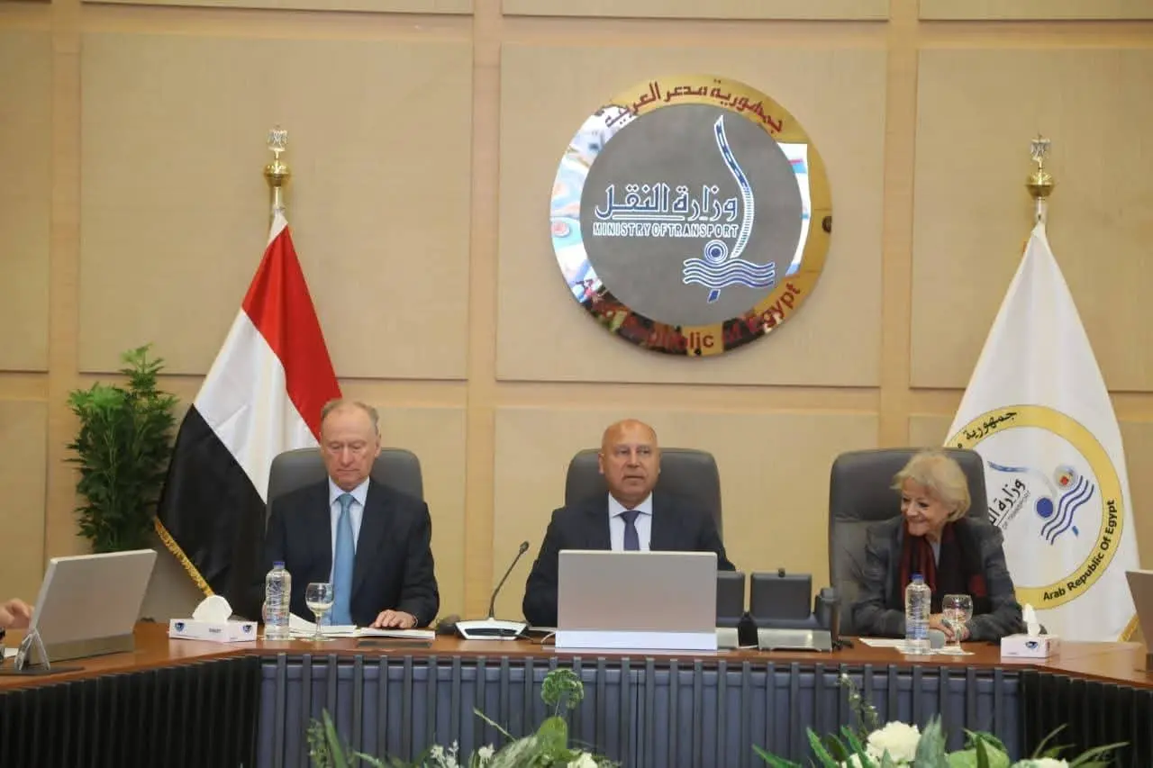 مصر وروسيا توقعان مذكرة تفاهم لتعزيز التعاون في النقل البحري التجاري - 1000569625