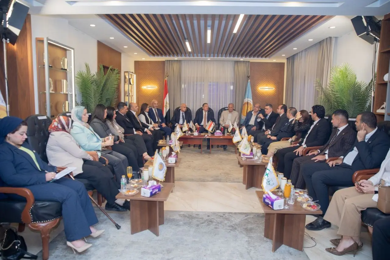 "الشعب الجمهوري" يناقش مستهدفات الاستراتيجية الوطنية الجديدة لحقوق الإنسان - 1000571723