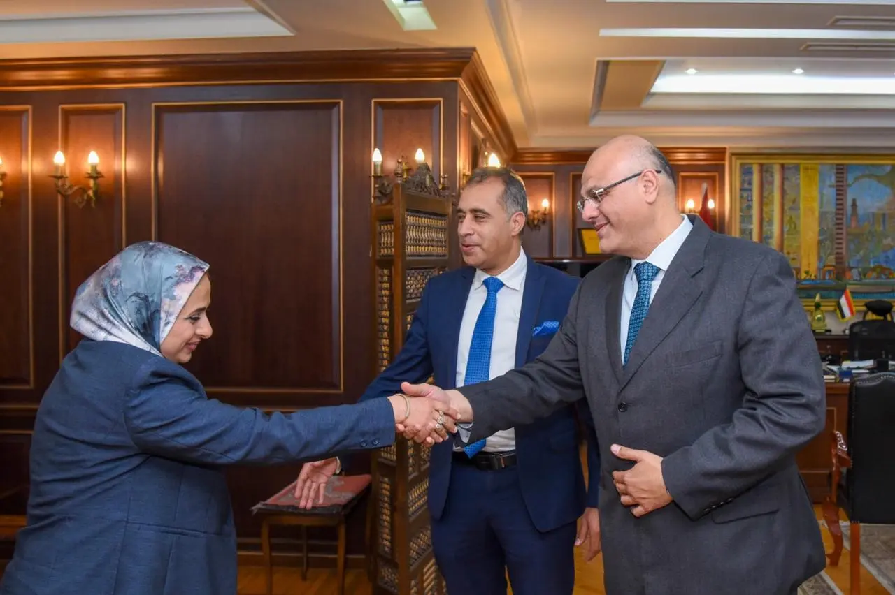 محافظ الإسكندرية يستقبل مجلس نقابة الصحفيين بالإسكندرية ويؤكد أهمية دور الإعلام في دعم جهود التنمية - 1000572016