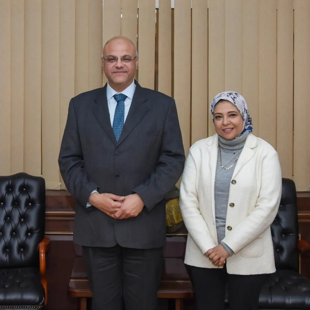 محافظ الإسكندرية يستقبل مجلس نقابة الصحفيين بالإسكندرية ويؤكد أهمية دور الإعلام في دعم جهود التنمية - 1000572044