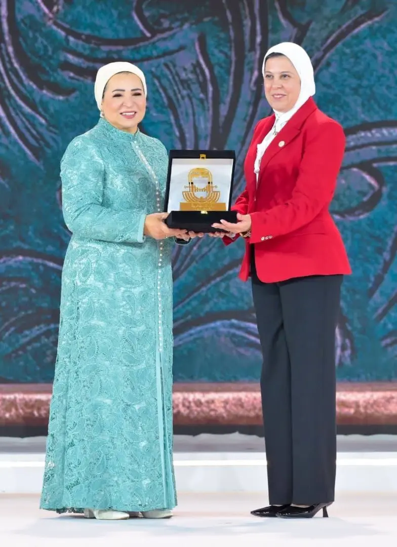 انتصار السيسي تكرم السيدات خلال احتفالية المرأة المصرية أيقونة النجاح - 1000572529