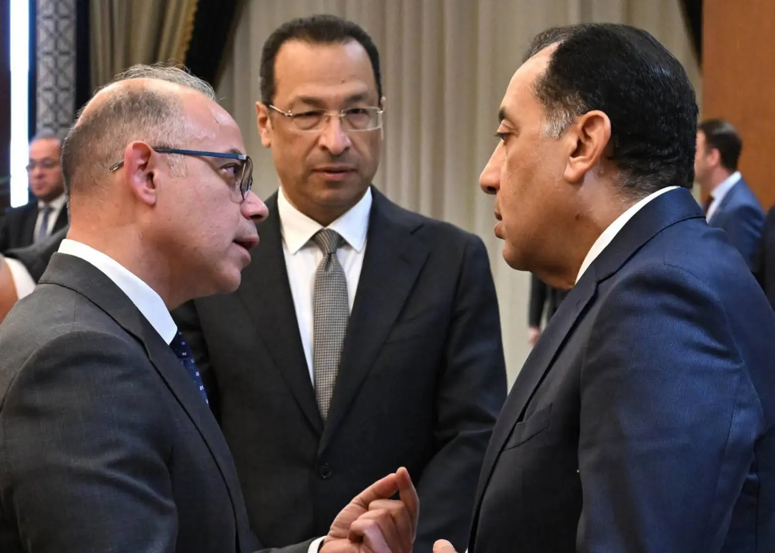 مدبولي: الدولة ماضية في خططها لتوطين مختلف الصناعات في مصر وزيادة الاستثمارات - 1000574364