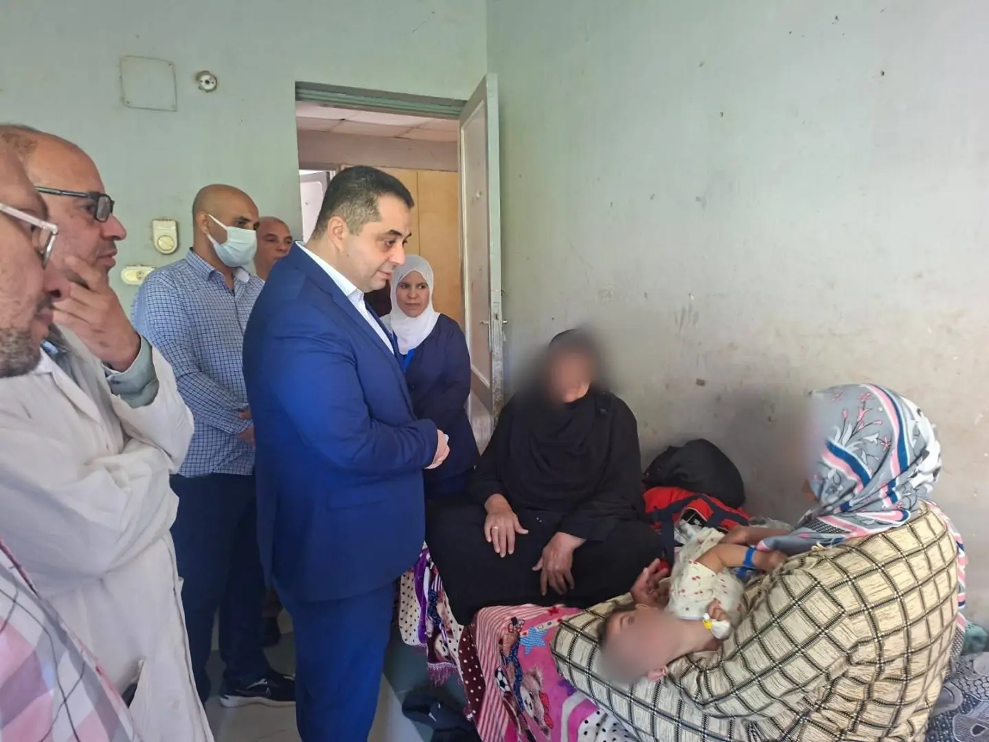 جولة مفاجئة لوكيل صحة قنا بمستشفى نقادة وتوجيهات حازمة لضبط الأداء