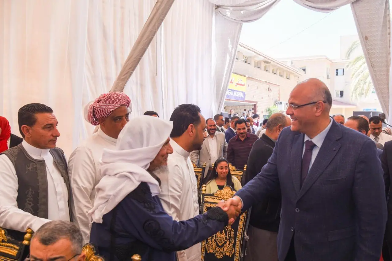محافظ الإسكندرية يفتتح تطوير ورفع كفاءة مستشفى العامرية العام - 1000575909