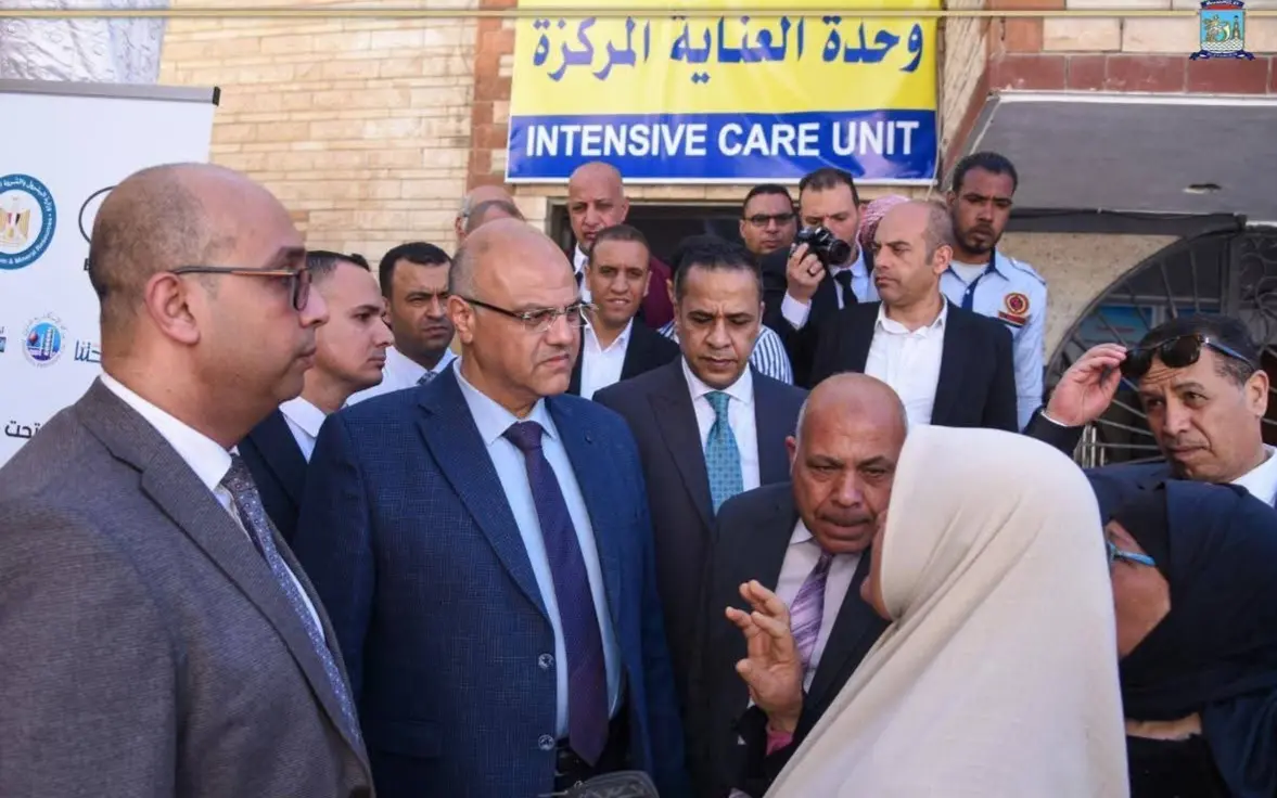 محافظ الإسكندرية يفتتح تطوير ورفع كفاءة مستشفى العامرية العام - 1000575926