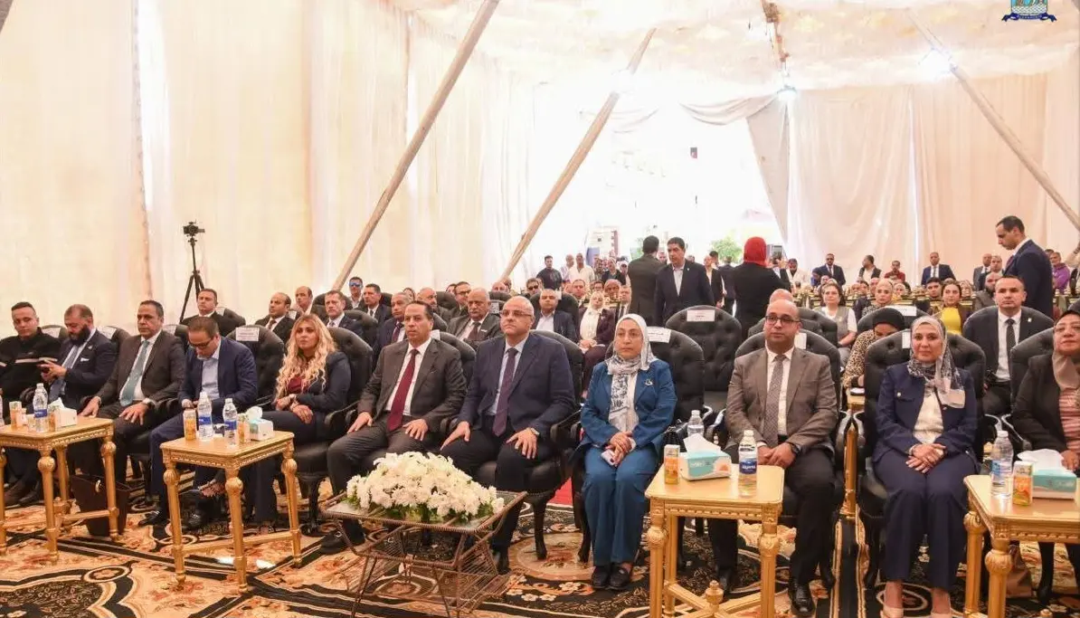 محافظ الإسكندرية يفتتح تطوير ورفع كفاءة مستشفى العامرية العام - 1000575928