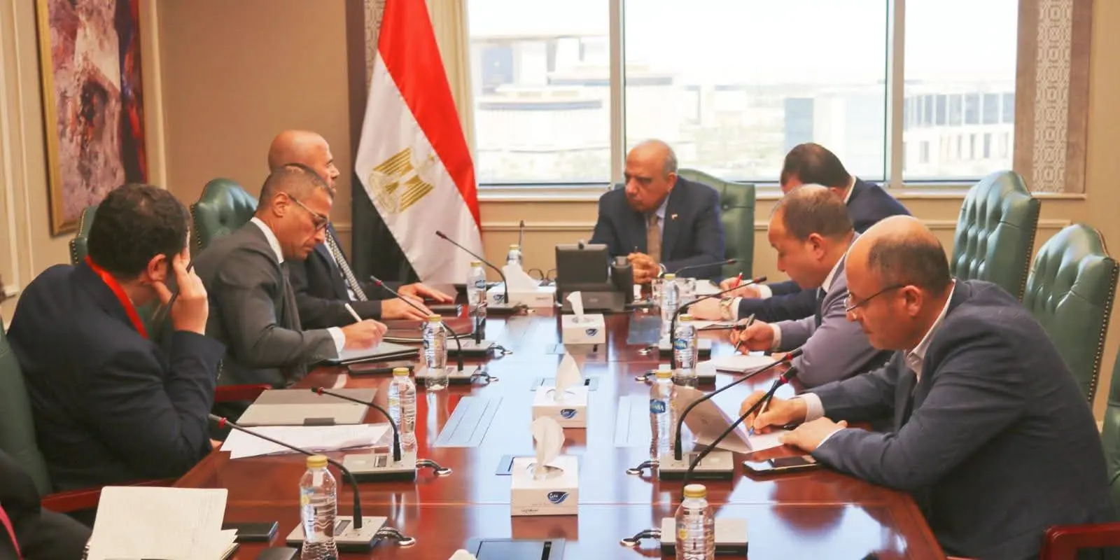 وزير الكهرباء يبحث آليات توفير الطاقة لمشروع مركز عالمي للبيانات مع مجموعة “إنكوم” - 1000580503