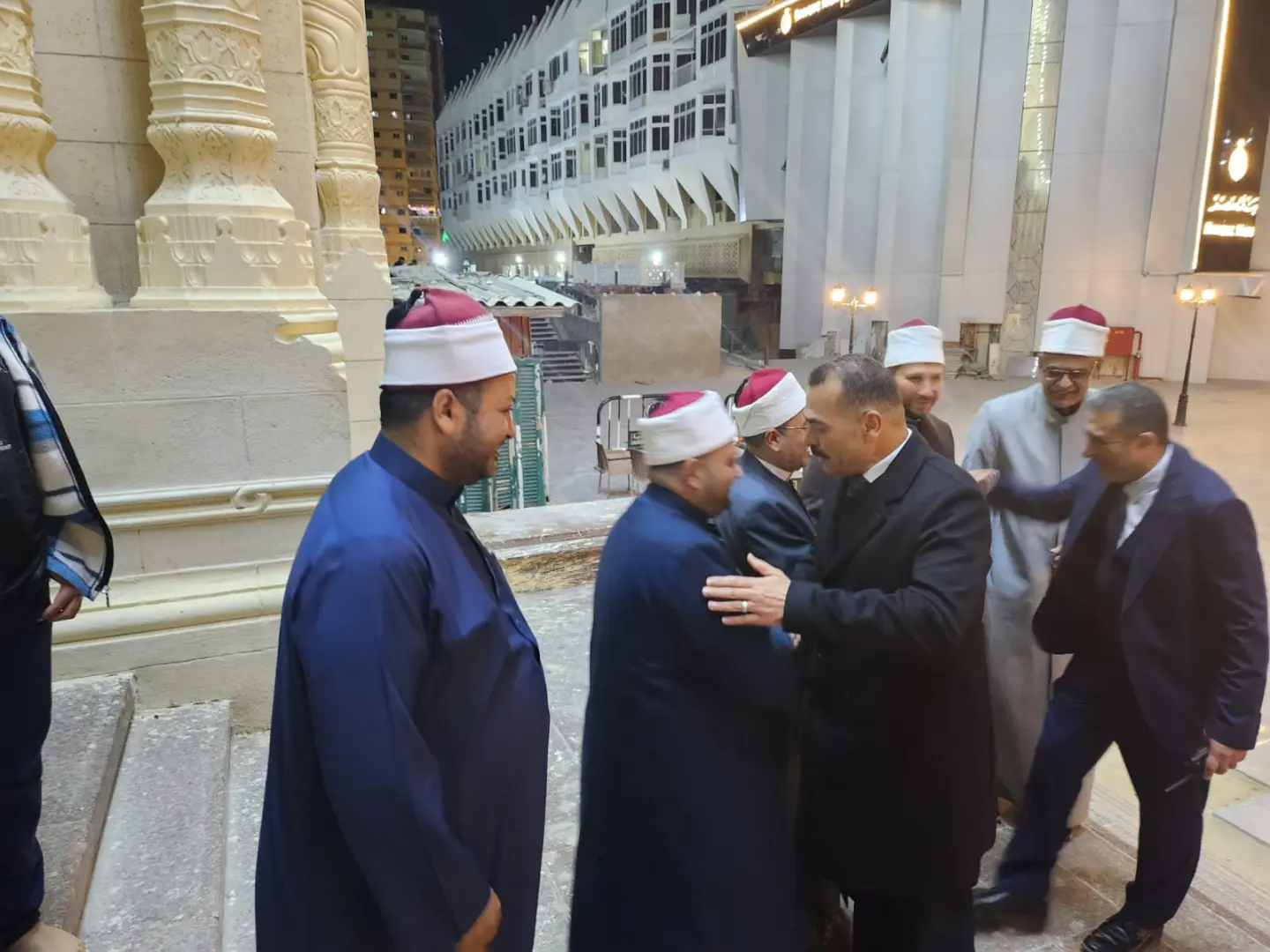 مديرية أوقاف الإسكندرية تحتفل بليلة القدر بمسجد سيدي أبي العباس المرسي بحضور قيادات تنفيذية ودعوية - 1000580929
