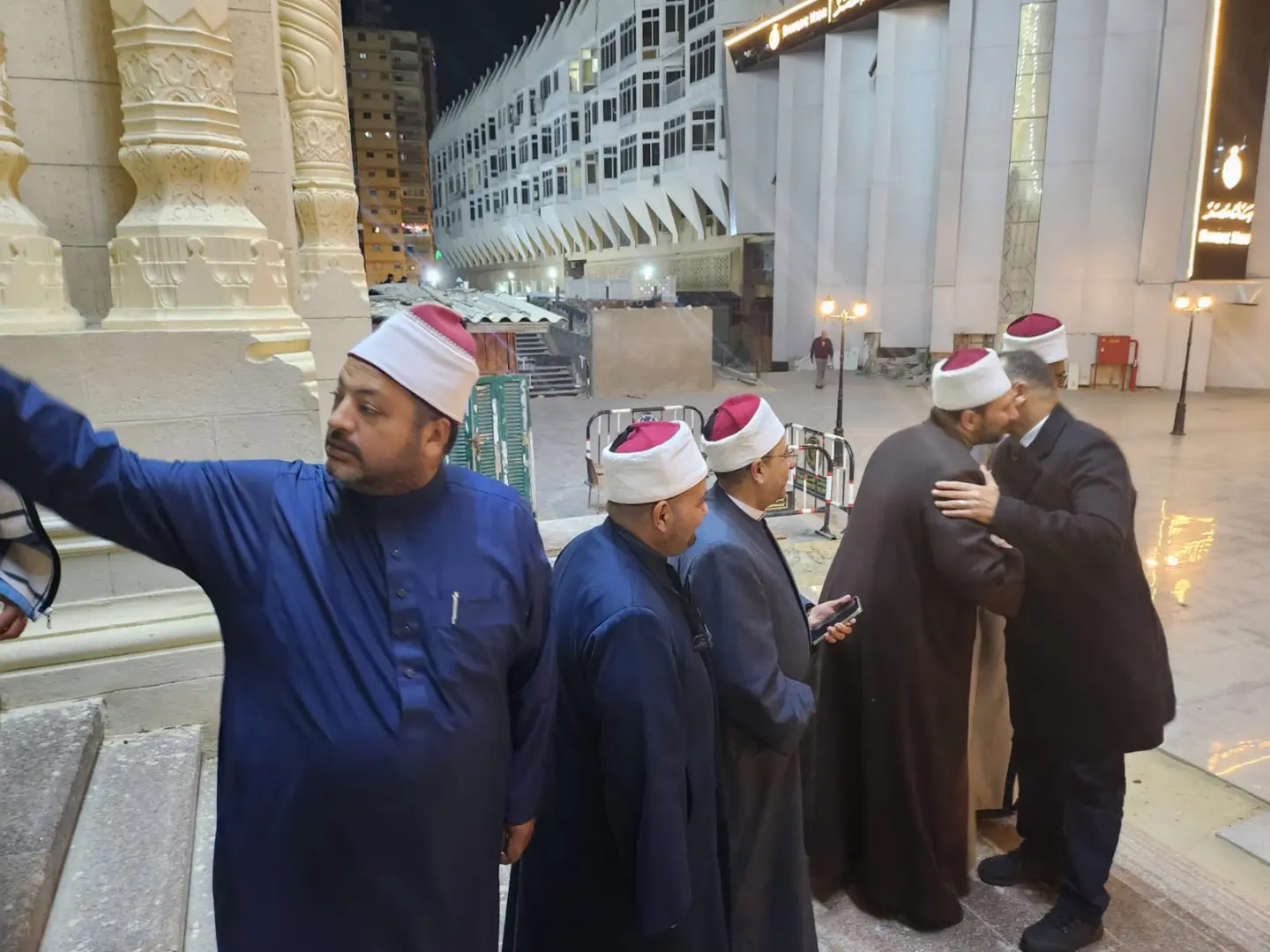 مديرية أوقاف الإسكندرية تحتفل بليلة القدر بمسجد سيدي أبي العباس المرسي بحضور قيادات تنفيذية ودعوية - 1000580933