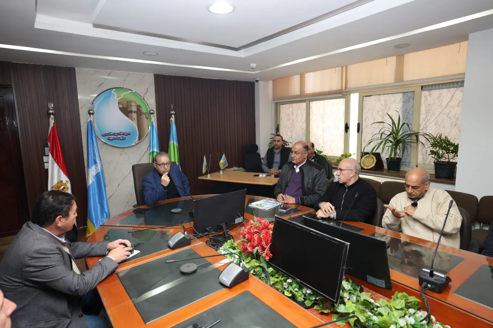 رئيس شركة الصرف الصحي بالإسكندرية يعلن رفع درجة الاستعداد لمواجهة موجة الأمطار خلال عيد الفطر المبارك - 1000583007