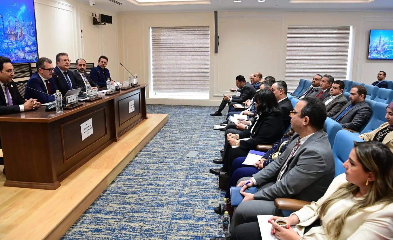 وزير التخطيط يكشف للنواب سيناريوهات الأزمة الحالية وتأثيرها بسبب الحرب - 1000584235