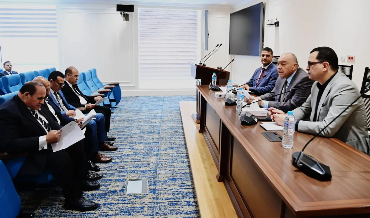 "نقل النواب" تناقش طلب إحاطة بشأن طريق المنصورة دكرنس.. والحكومة ترد - 1000584673