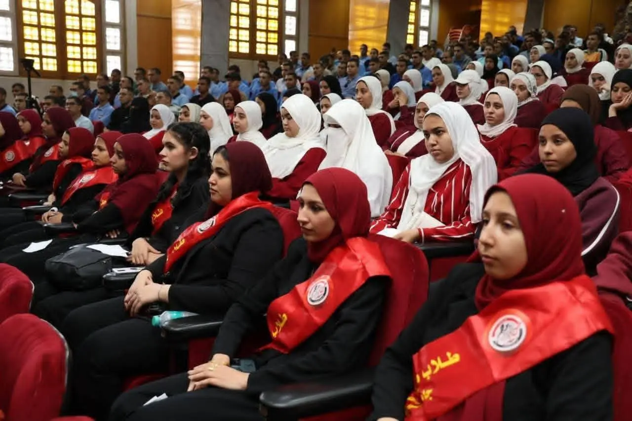 وزير الأوقاف ورئيس جامعة المنوفية يشهدان ندوة «قيم الوسطية والانتماء الوطني لدى الشباب» - 1000585042