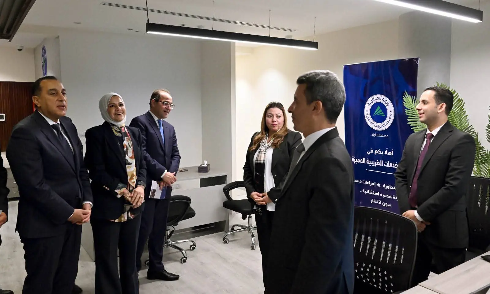 رئيس الوزراء يفتتح أول مركز للخدمات الضريبية المميزة بالقاهرة الجديدة - 1000591125