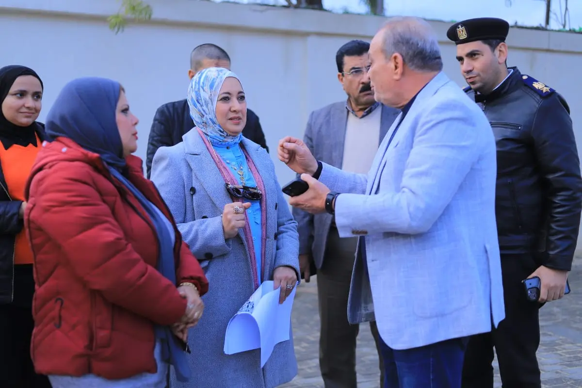 نائب محافظ الإسكندرية تتابع ميدانياً معدلات تنفيذ مشروع تطوير وتوسعة شارع أبو قير - 1000593660