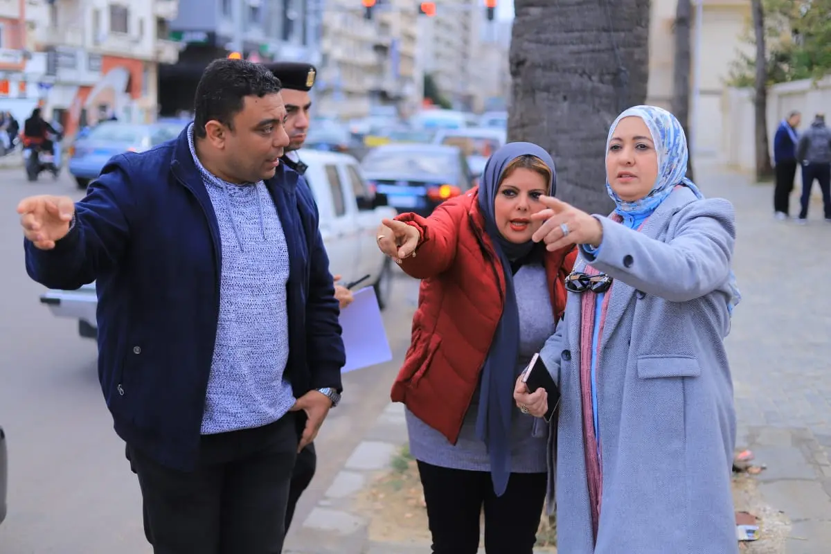 نائب محافظ الإسكندرية تتابع ميدانياً معدلات تنفيذ مشروع تطوير وتوسعة شارع أبو قير - 1000593672