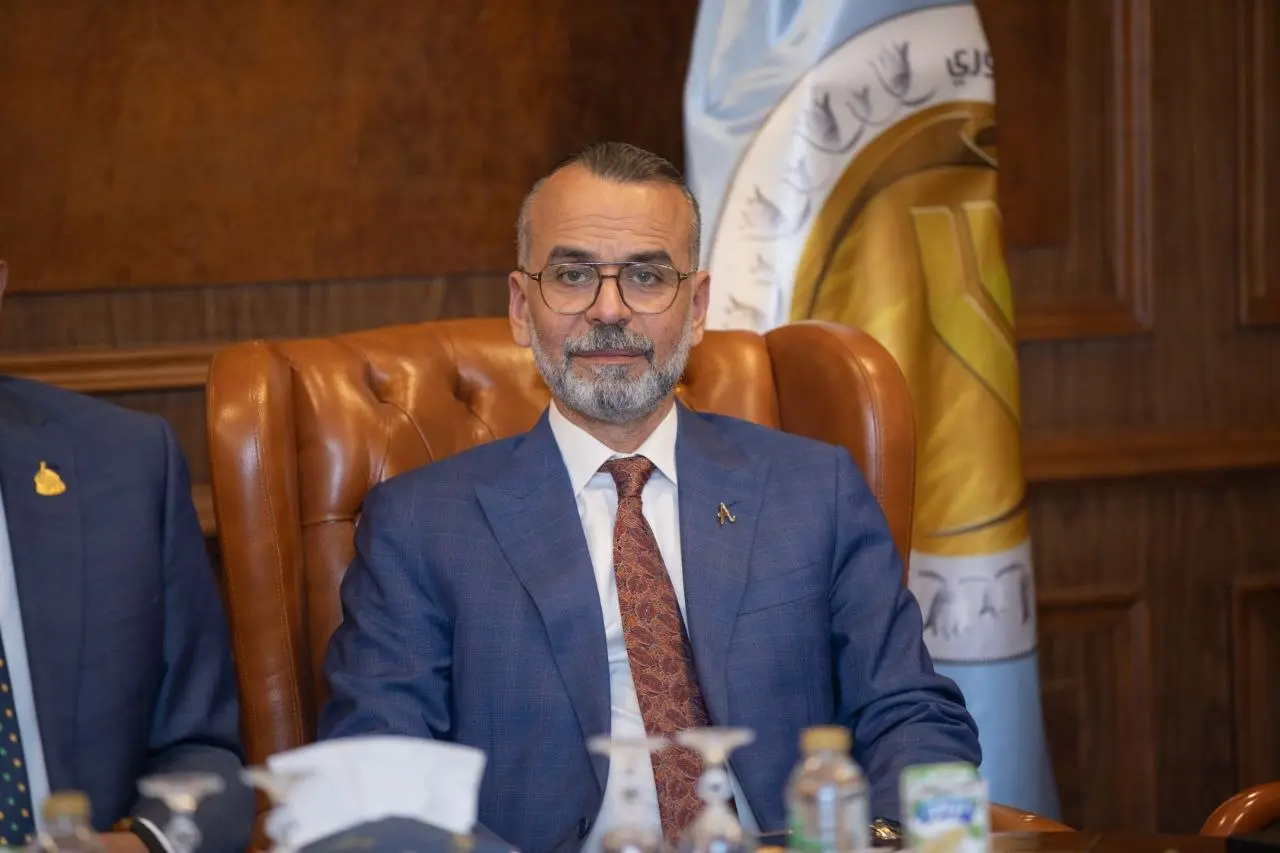 حزب الشعب الجمهوري يستضيف رئيس هيئة الرعاية الصحية في مائدة مستديرة حول «التأمين الصحي الشامل» - 1000594364