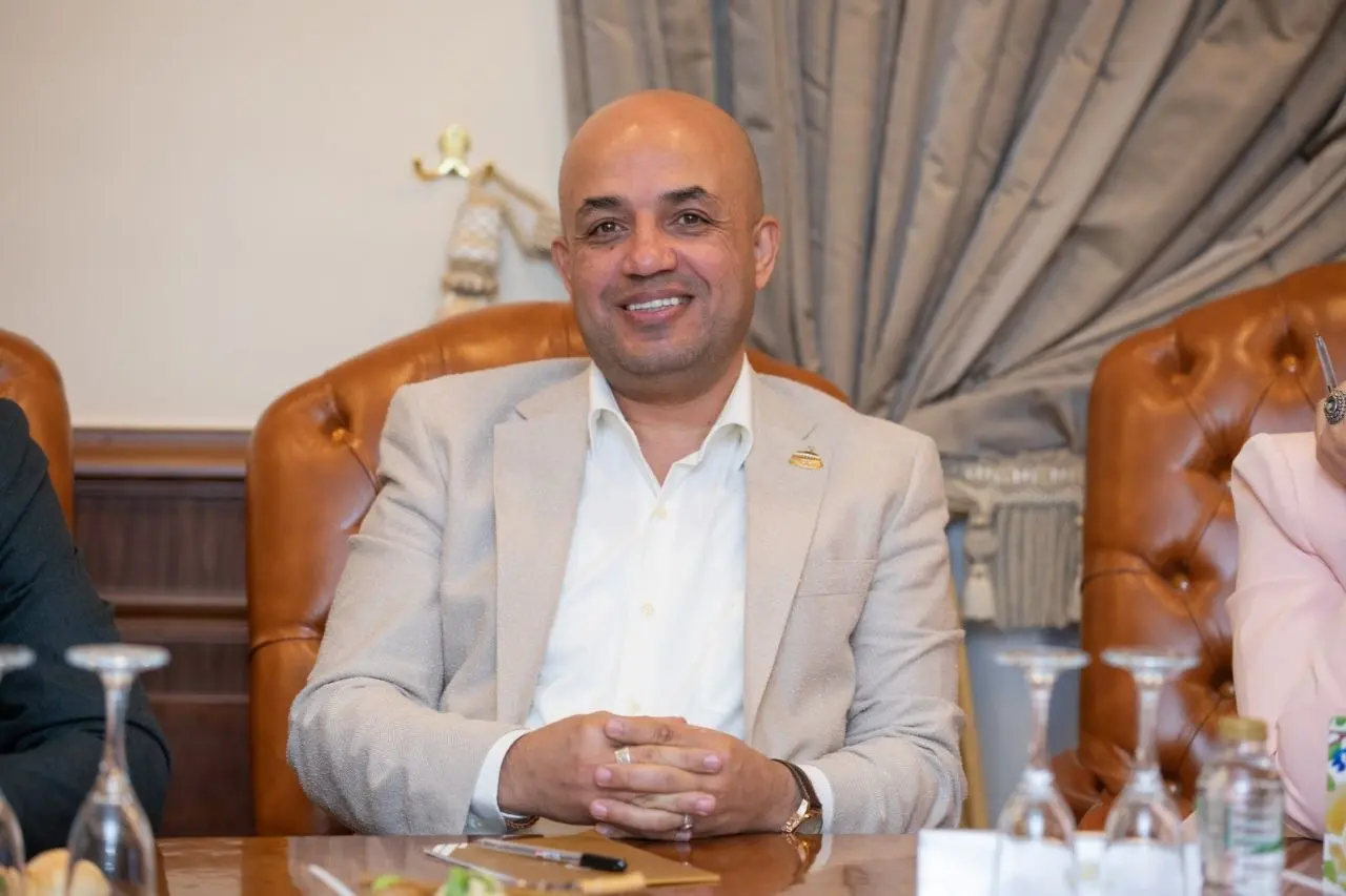 حزب الشعب الجمهوري يستضيف رئيس هيئة الرعاية الصحية في مائدة مستديرة حول «التأمين الصحي الشامل» - 1000594374
