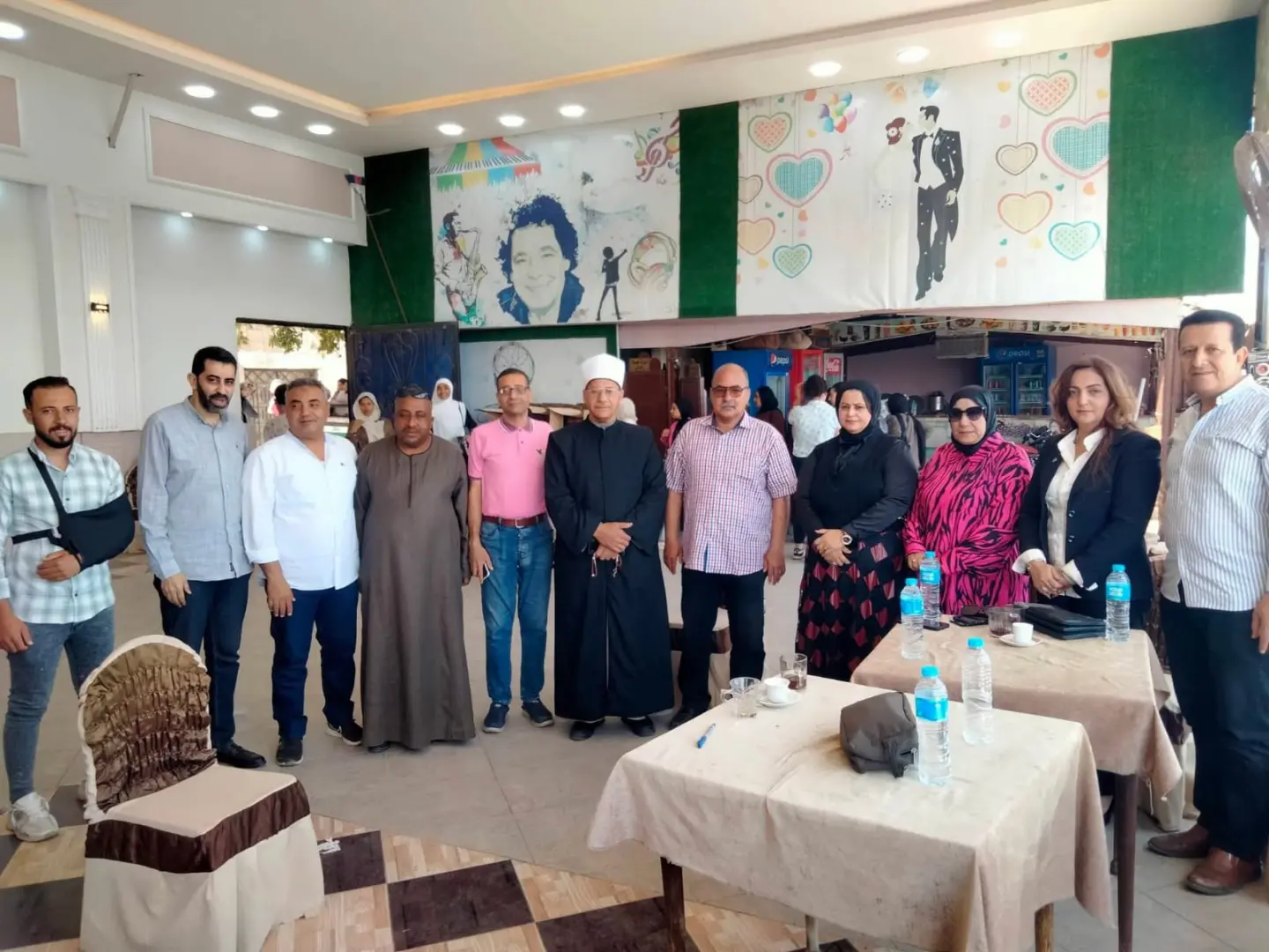 بمشاركة 500 طالب وطالبة.. “الشعب الجمهوري” ينظم مراجعات مجانية للشهادة الإعدادية بنجع حمادي - 1000594726