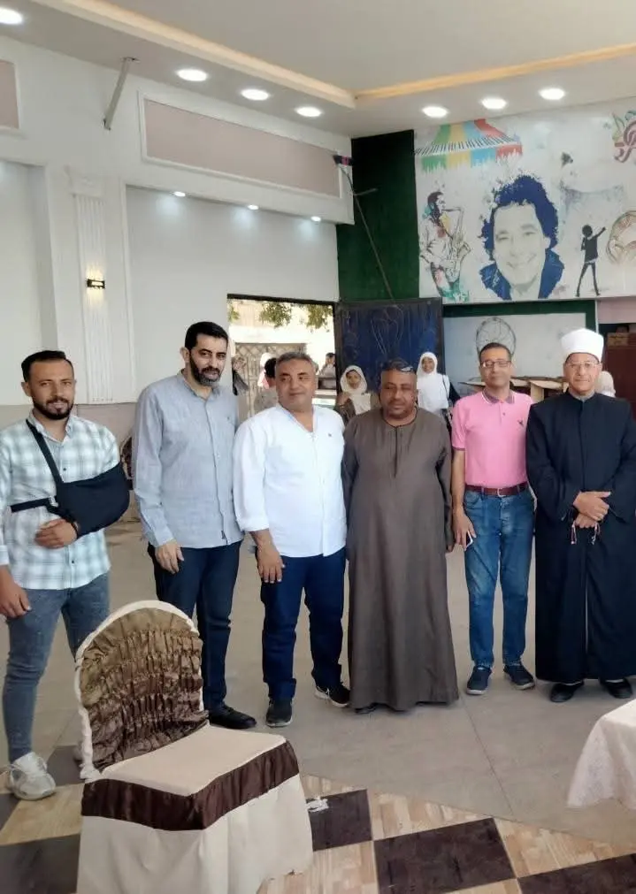 بمشاركة 500 طالب وطالبة.. “الشعب الجمهوري” ينظم مراجعات مجانية للشهادة الإعدادية بنجع حمادي - 1000594731