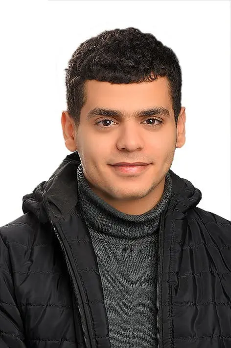 طلاب كلية الدراسات الاقتصادية والعلوم السياسية بجامعة الإسكندرية يحصدون منحة ساويرس للدراسة بجامعة شيكاغو الأمريكية - 1000594929