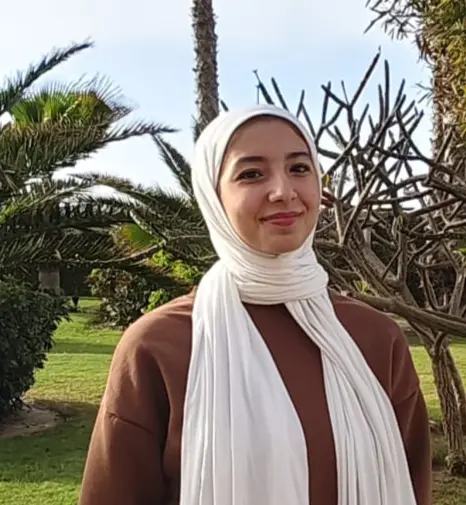 طلاب كلية الدراسات الاقتصادية والعلوم السياسية بجامعة الإسكندرية يحصدون منحة ساويرس للدراسة بجامعة شيكاغو الأمريكية - 1000594932