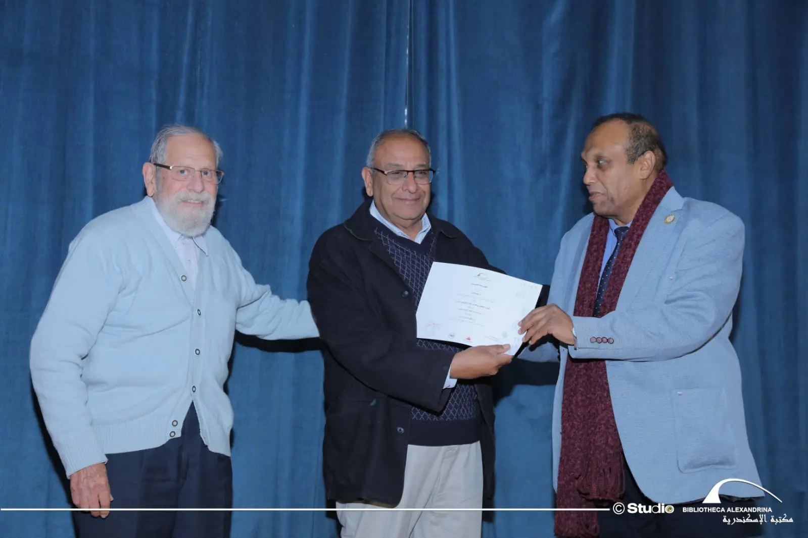 مدير مكتبة الإسكندرية يفتتح فعاليات "اليوم السنوى للتراث القبطى" - 1000595038