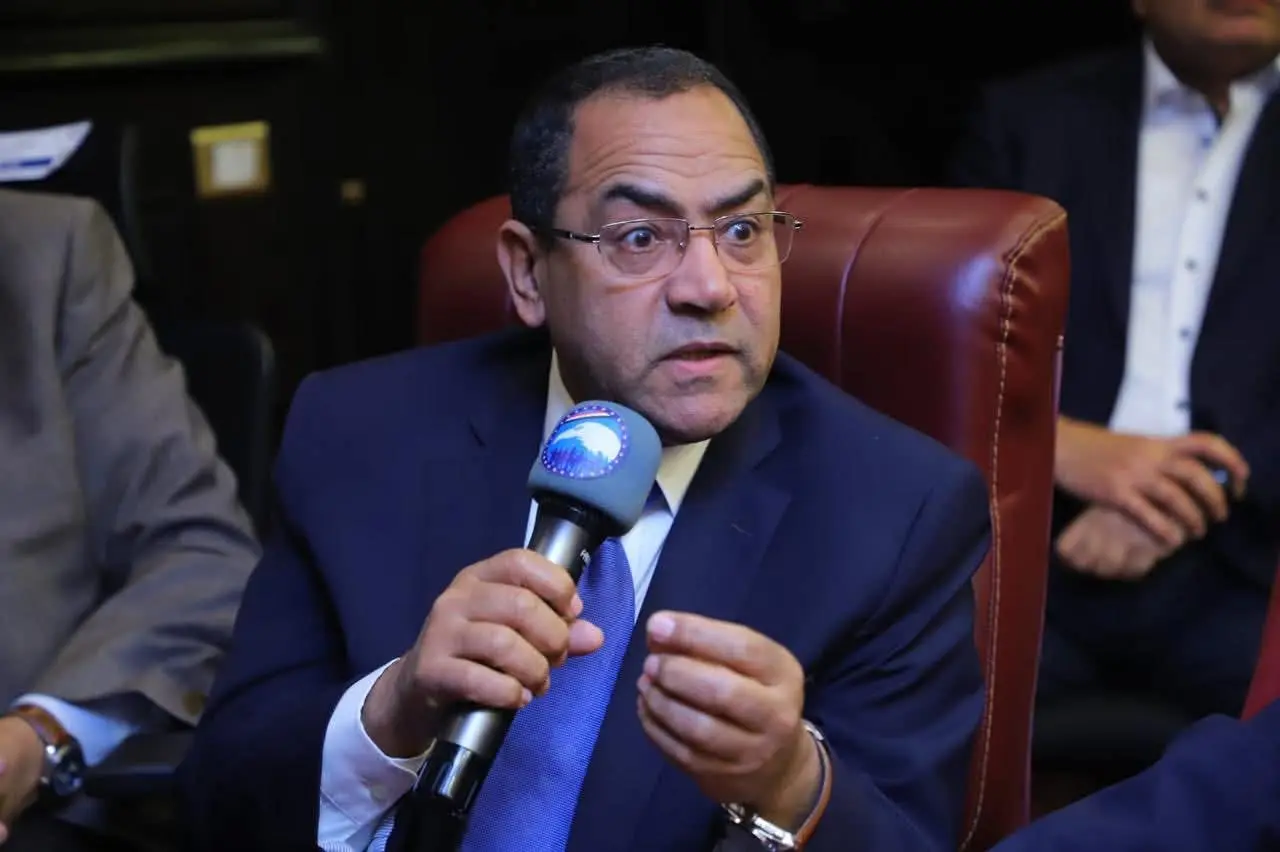 “مستقبل وطن” يستضيف وزير البترول و الثروة المعدنية لعرض استراتيجية الوزارة خلال الفترة المقبلة - 1000595573