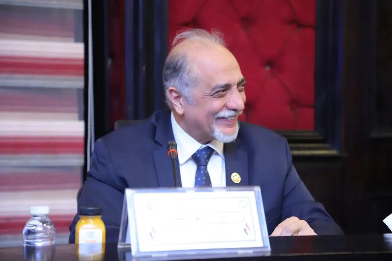 “مستقبل وطن” يستضيف وزير البترول و الثروة المعدنية لعرض استراتيجية الوزارة خلال الفترة المقبلة - 1000595610
