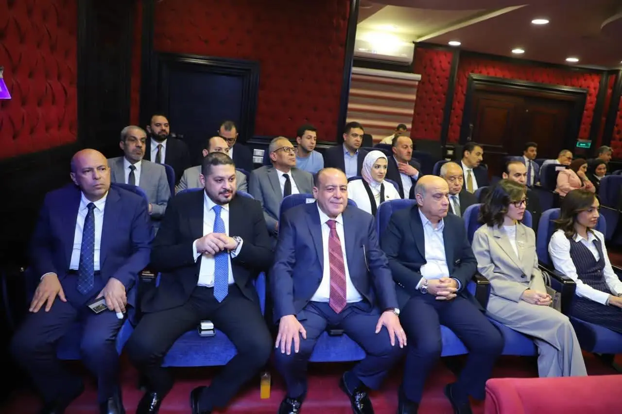 “مستقبل وطن” يستضيف وزير البترول و الثروة المعدنية لعرض استراتيجية الوزارة خلال الفترة المقبلة - 1000595612