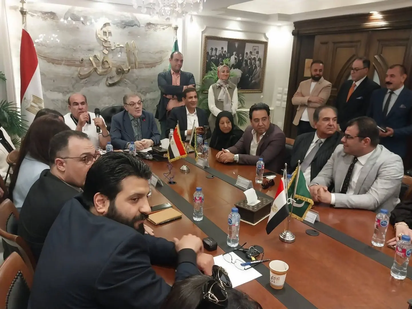 رئيس الوفد: الشباب هم أمل الحاضر والمستقبل وبقوتهم ستخرج الأجيال القادمة قوية الكلمة والأثر - 1000597304