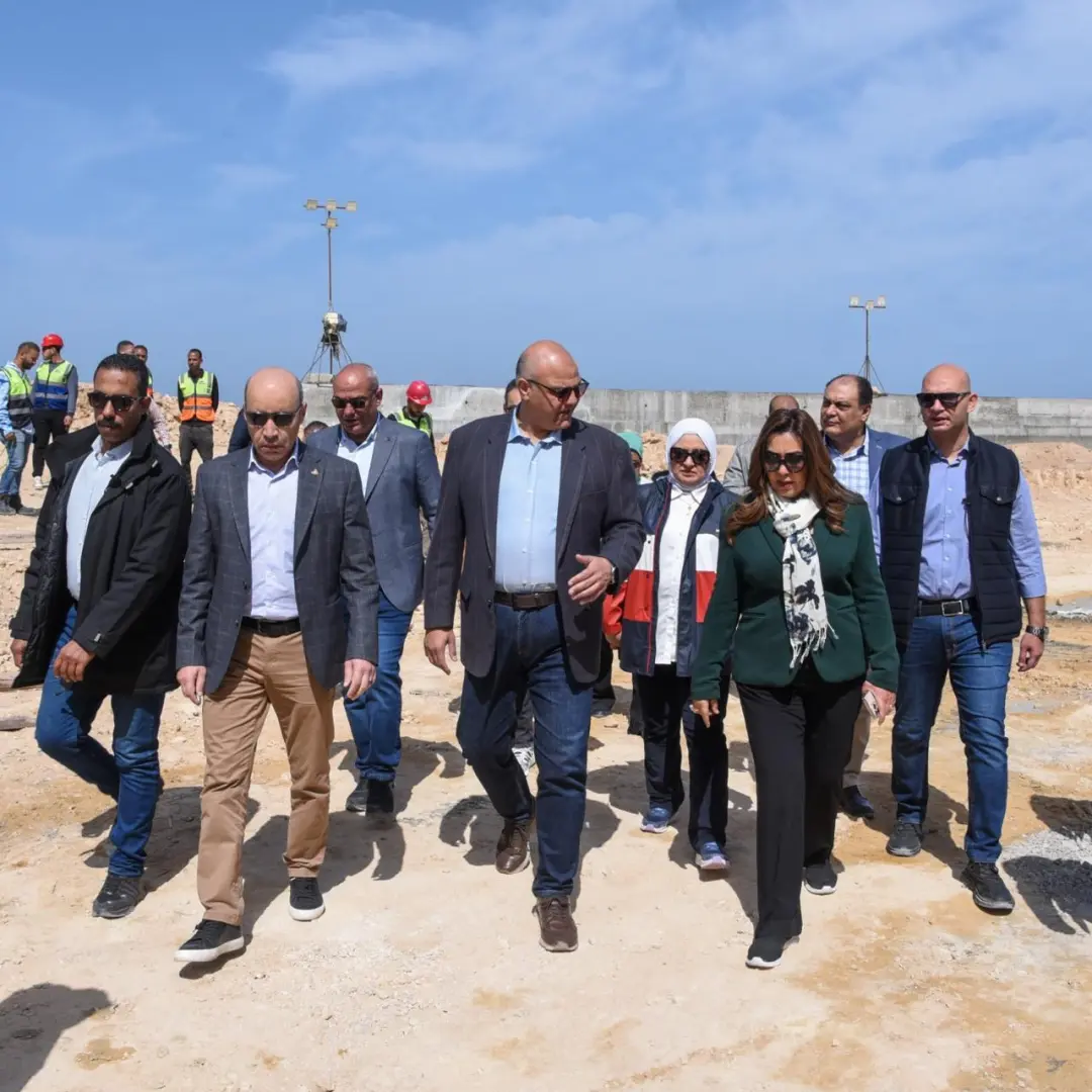 وزيرة التنمية المحلية ومحافظ الإسكندرية يتفقدان مشروع منطقة بئر مسعود - 1000598430