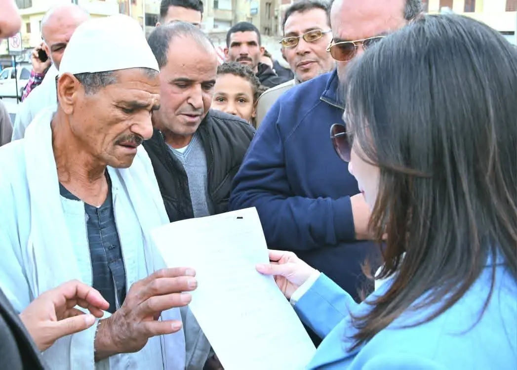 جاكلين عازر: التواصل المباشر مع المواطنين أولوية وقرارات فورية لتحسين الخدمات بالبحير - 1000599700