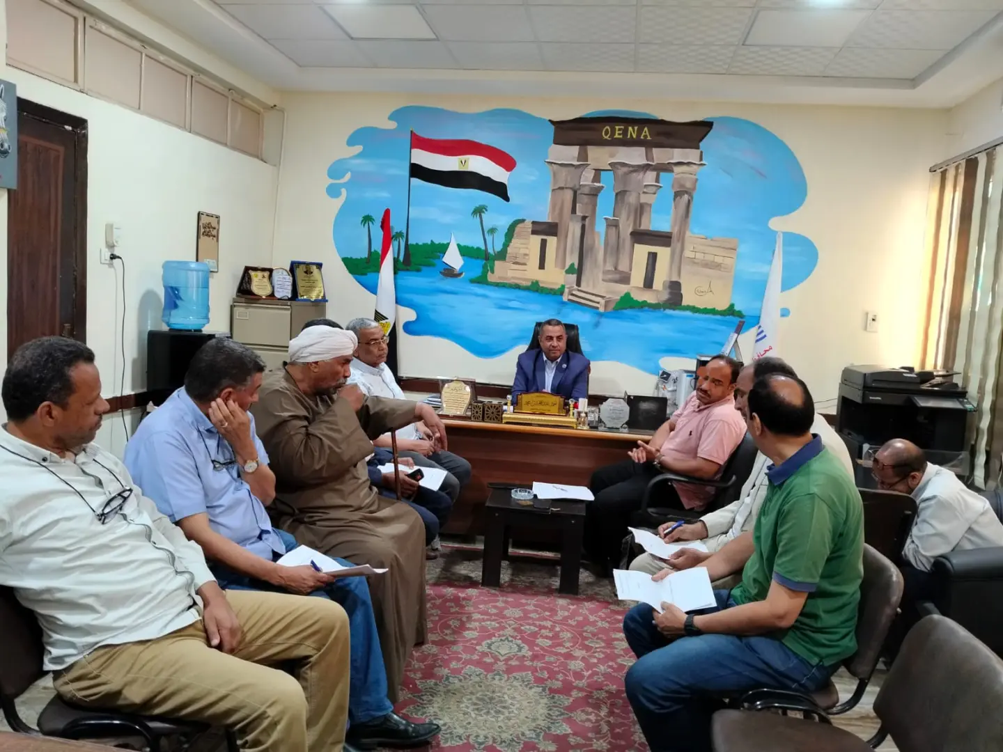 "عبدالمحسن" يترأس اجتماع الاستعدادات النهائية لامتحانات الفصل الدراسي الثاني بقنا