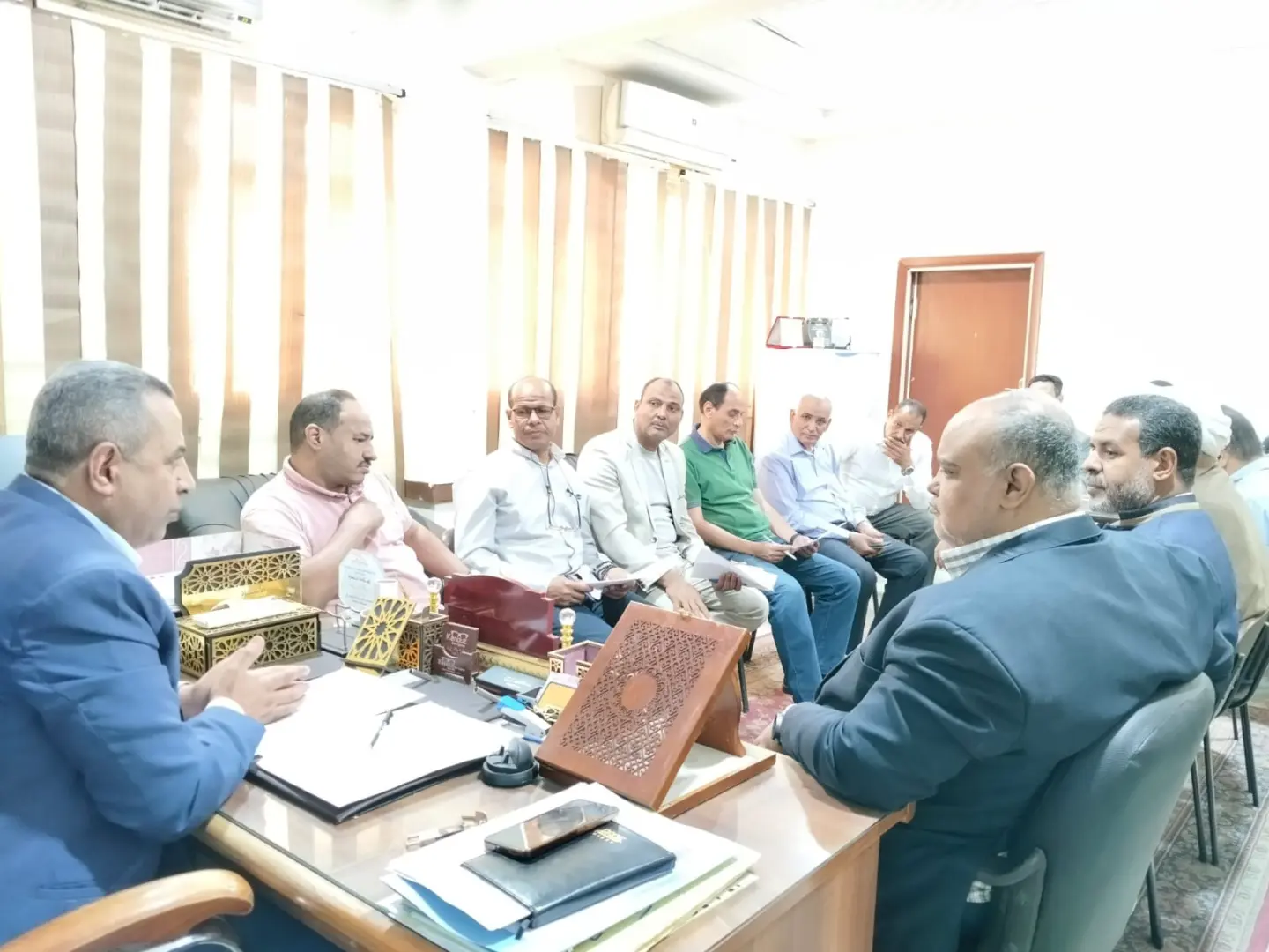 "عبدالمحسن" يترأس اجتماع الاستعدادات النهائية لامتحانات الفصل الدراسي الثاني بقنا - 1000601170