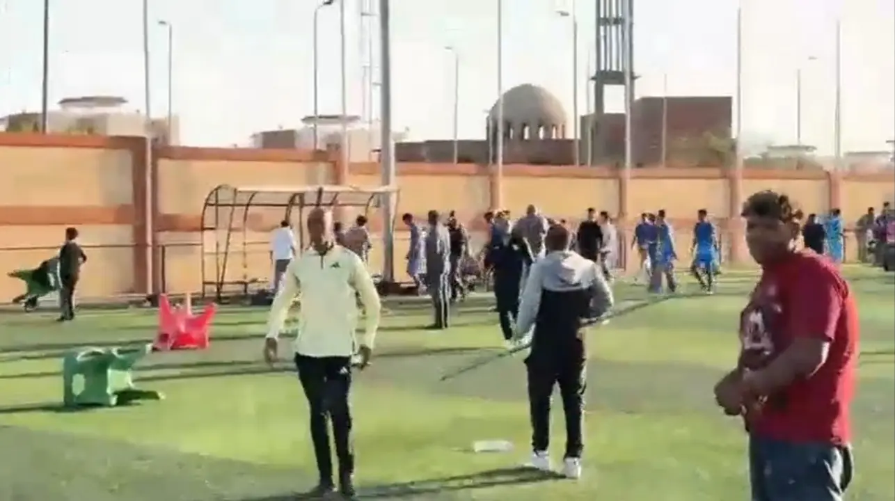 اشتباكات وإصابات في نهائي الجمهورية للناشئين بين المدينة المنورة والتجمع الأول بالقطامية - 1000601832