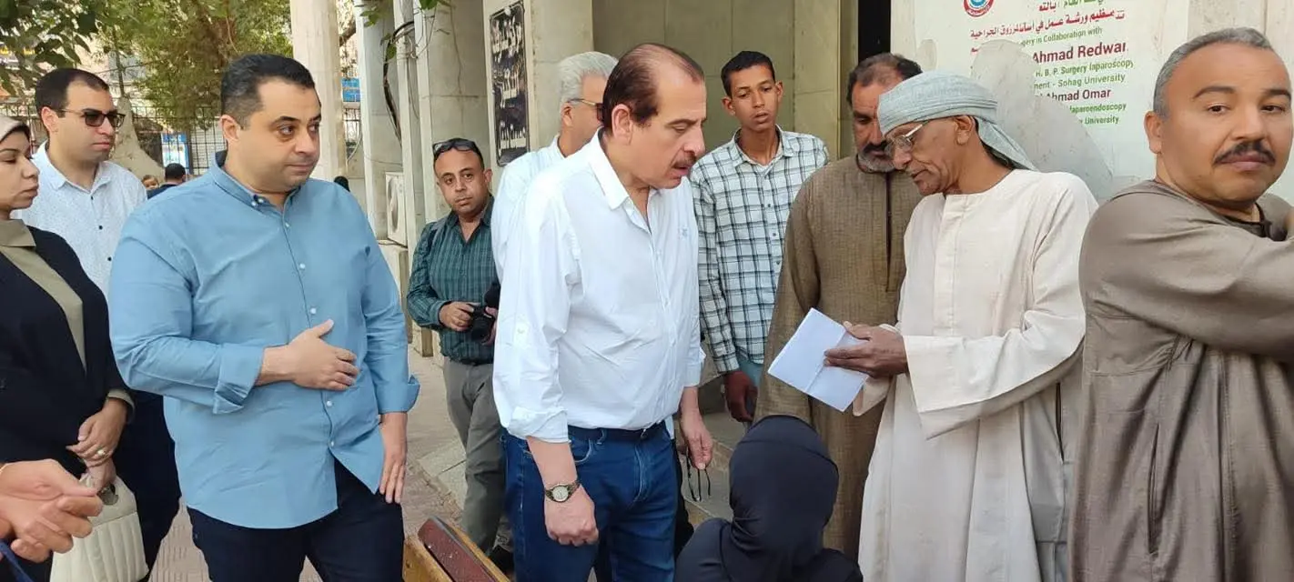 نائب وزير الصحة يحيل المقصرين بمستشفى قنا العام للتحقيق - 1000606138