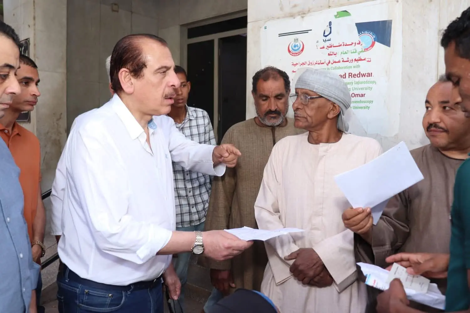 نائب وزير الصحة يحيل المقصرين بمستشفى قنا العام للتحقيق