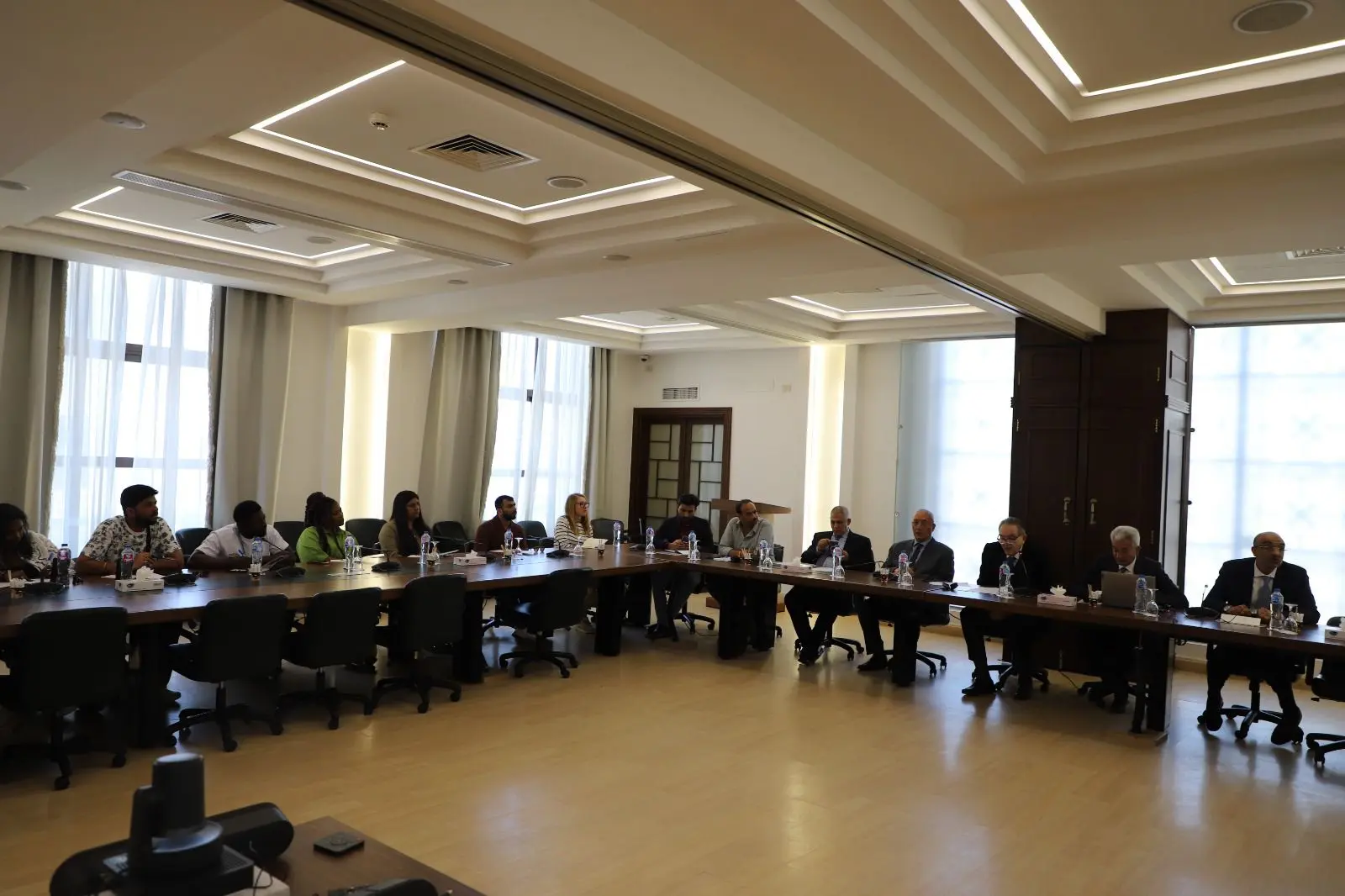 "غرفة الإسكندرية" تستقبل وفد من جامعة شرق لندن - 1000607024