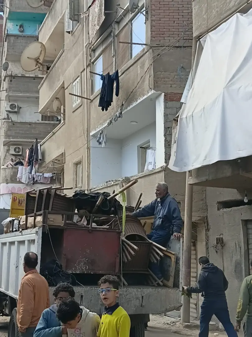 حي شرق الإسكندرية: حملة مكبرة لإزالة الإشغالات بشارع الجامعة الأهلية تسفر عن إزالة 42 حالة مخالفة - 1000607139